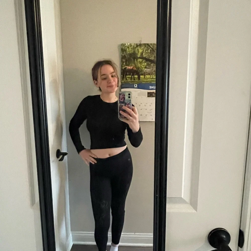 Fabletics Matching set! - Picture 6 of 6